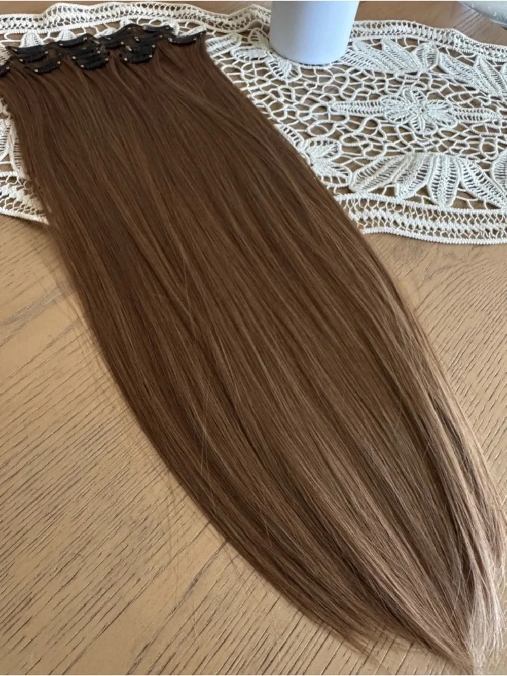 22” Human Hair Blend Clip-In Hair Extensions light Brown Straight Full Set